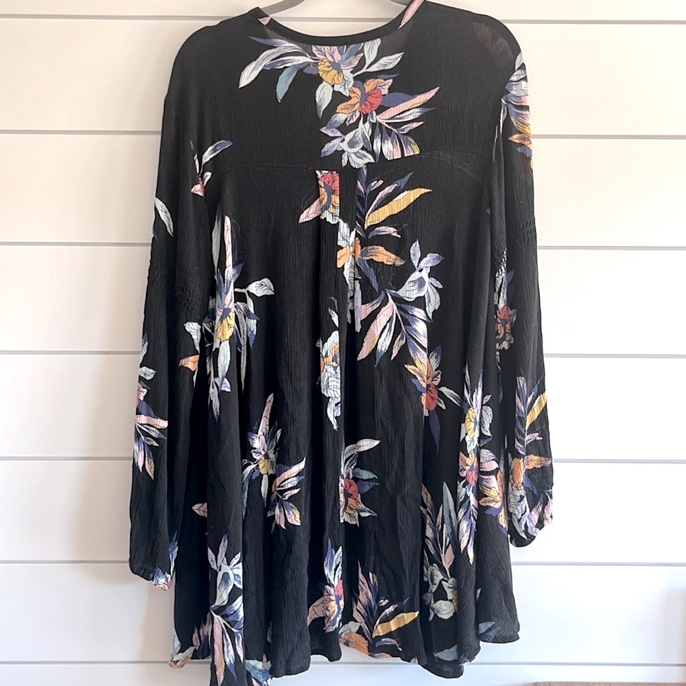 Free People Black Relaxed Tie Front Blouse - Picture 3 of 6